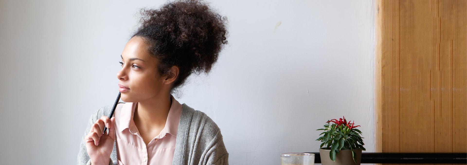 a woman that getting the stress of the holidays after finding out she's pregnant